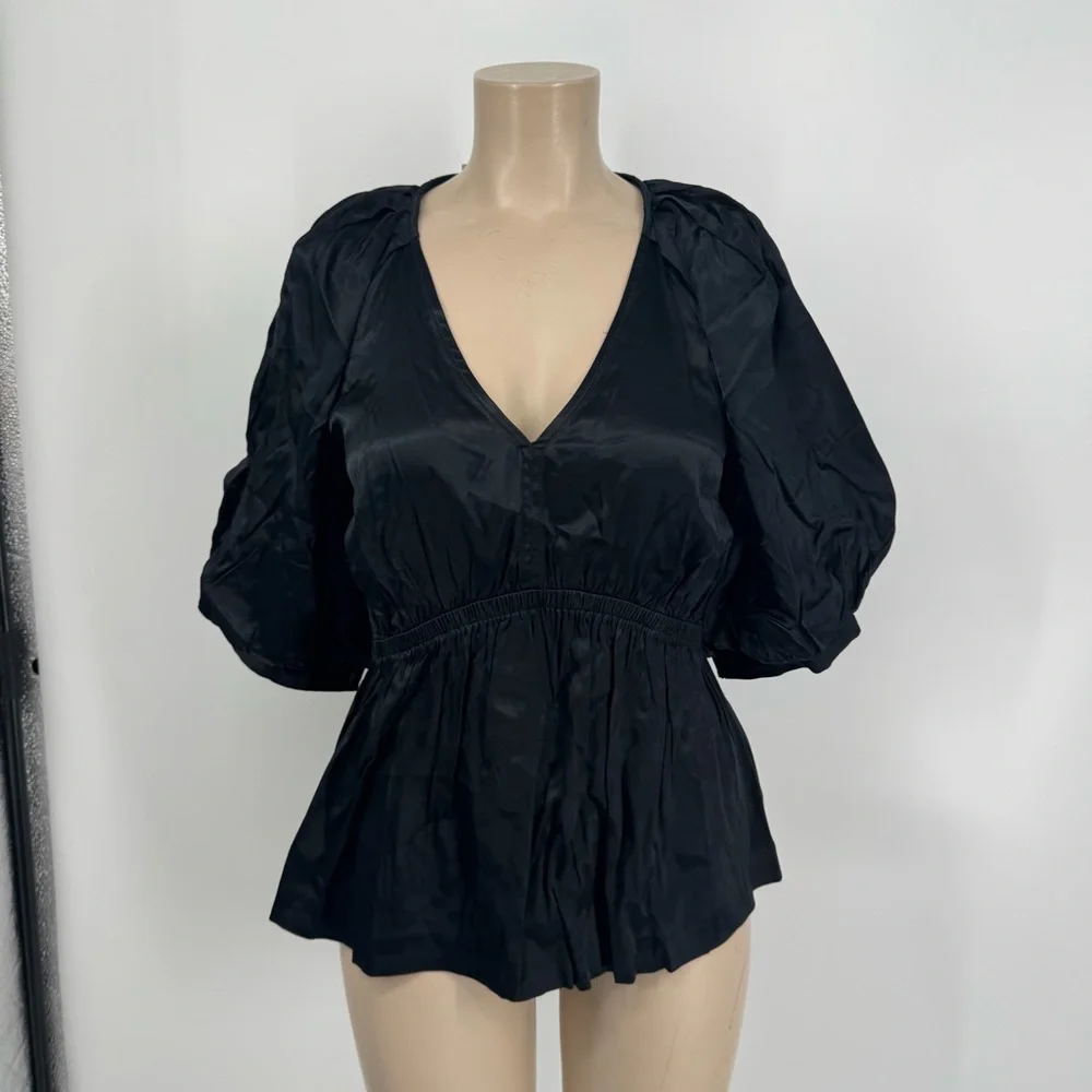 NWT Madewell Shirred Puff-Sleeve Top in Satin in Black